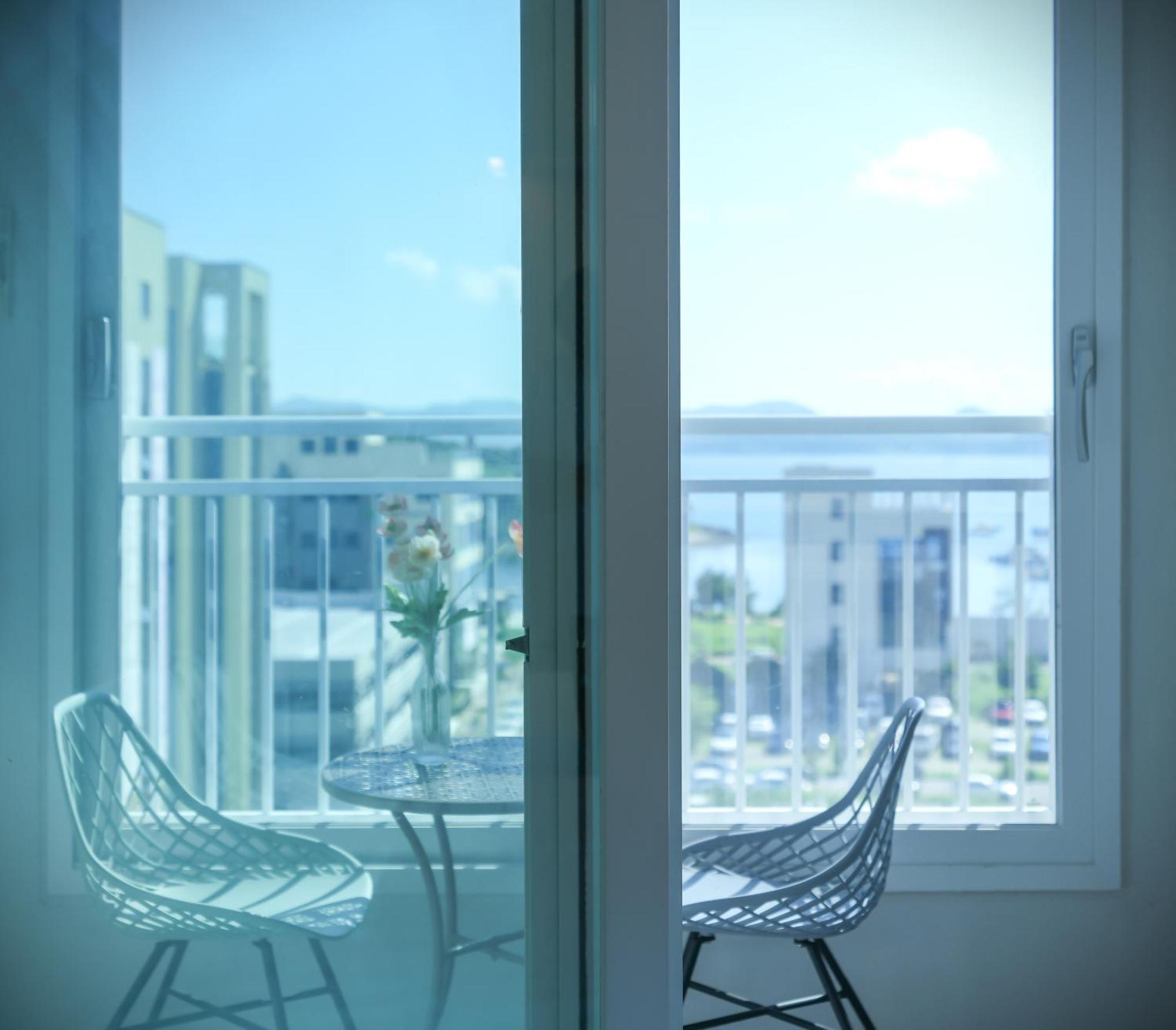 Yeosu Hotel First City Εξωτερικό φωτογραφία